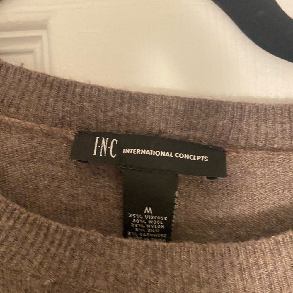 Sweater - Picture 3 of 3